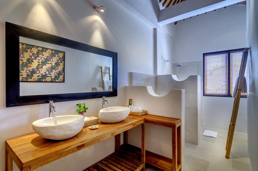 Hevea Villas Seminyak Rum bild