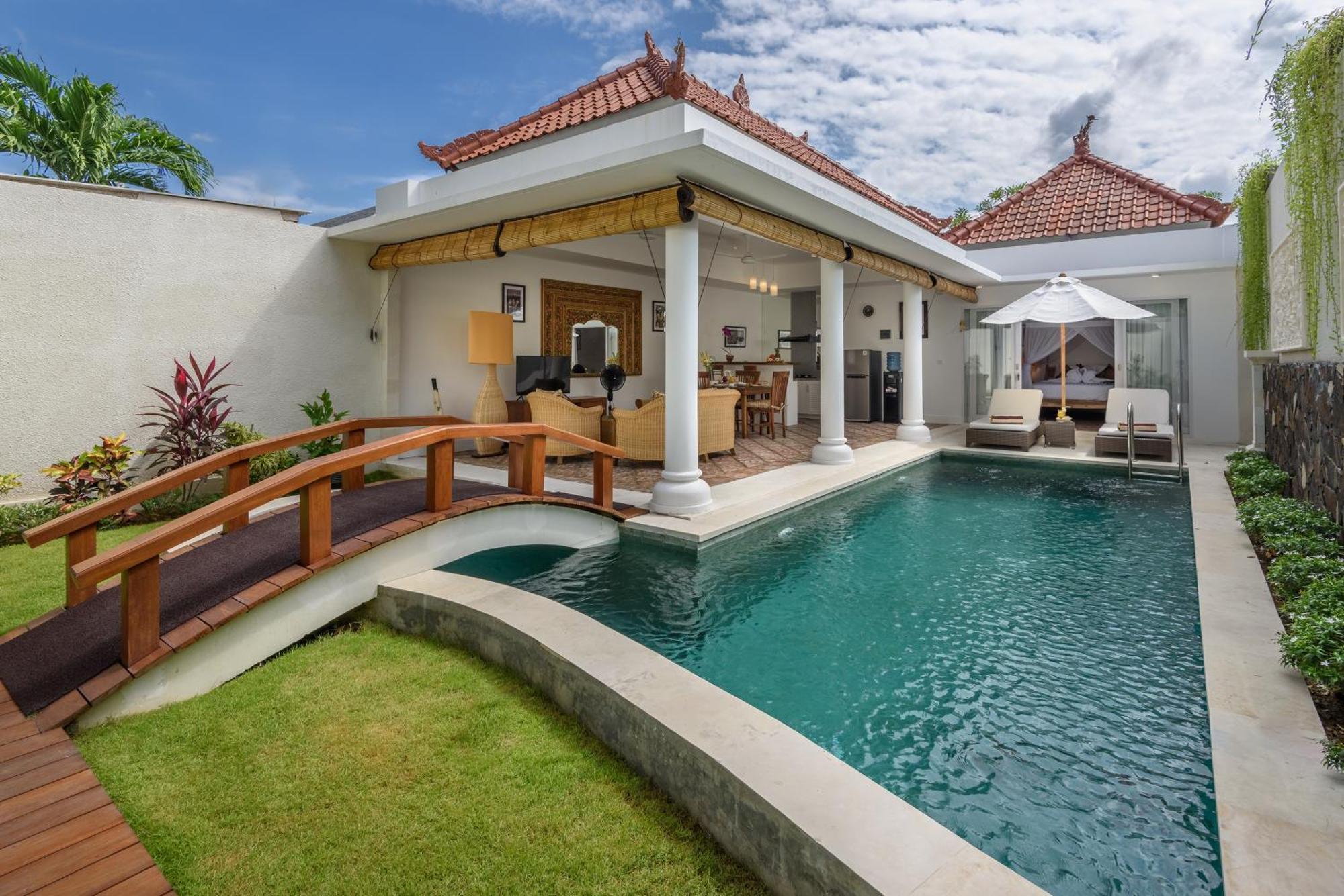 Hevea Villas Seminyak Exteriör bild