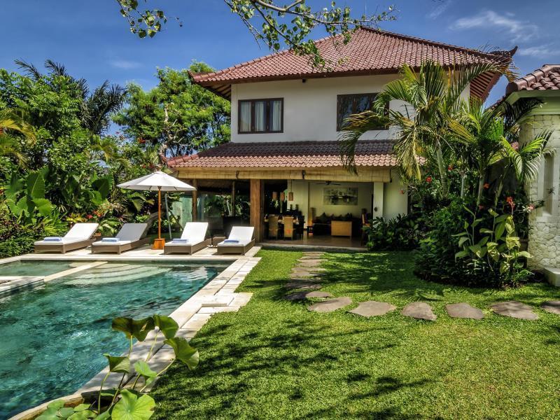 Hevea Villas Seminyak Exteriör bild