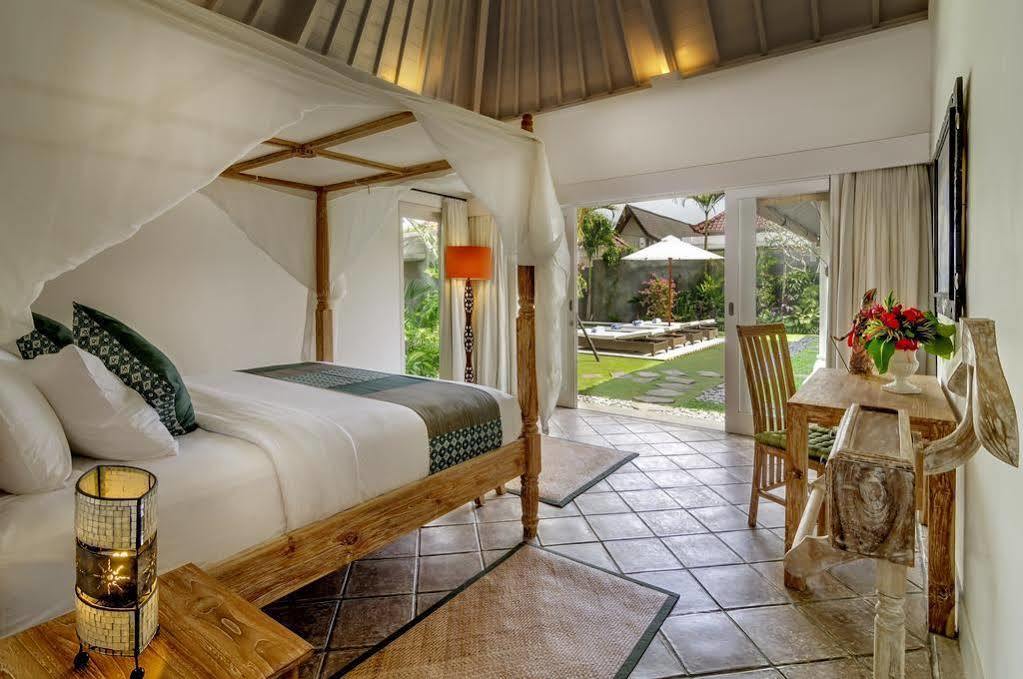 Hevea Villas Seminyak Exteriör bild